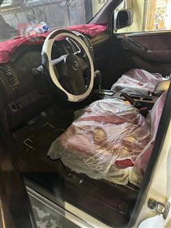 نيسان نافارا